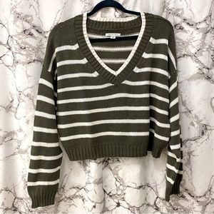 American Eagle Striped Cropped Sweater